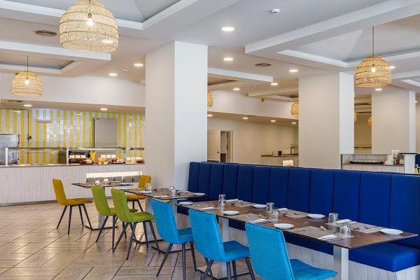 Buffet lunch Inclusive Collection by Hyatt Buffet lunch Inclusive Collection by Hyatt